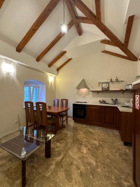 Old town apartments Trogir, Buchen Sie Ferienwohnung Hotels in Gespanschaft Split-Dalmatien mit Parkplatz, Parkplätze