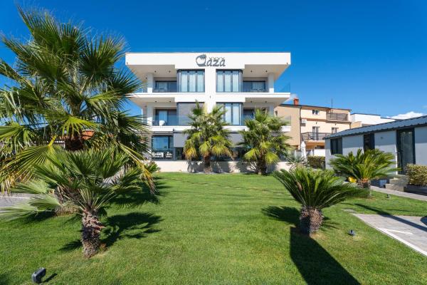 CROWONDER Apartments & Rooms OAZA with heated Swimming Pool and Sauna, Reserva ahora Apartamento Hoteles en Turanj con piscina, Piscina