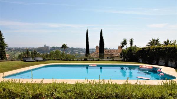 Marbella Villa Sea View 10 Bedrooms, Prenota Villa Estepona Costa del Sol