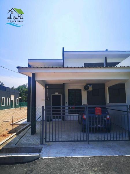KAHFI Raudhah Homestay @ Pantai Kempadang, Kuantan, Buchen Sie Ferienhaus Kuantan (und Umgebung) Pahang