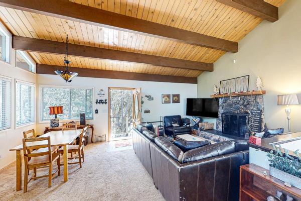 Edelwiess Wonder, Buchen Sie Ferienhaus Crestline 