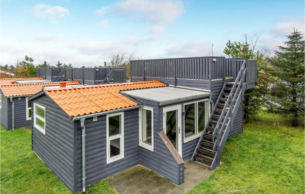 Beautiful Home In Hanstholm With Wifi, Prenota Casa vacanze Hotel a Vestjylland con parcheggio, Parcheggio