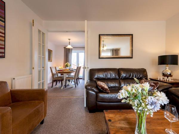 Pass the Keys Town Location for Shrewsbury with 3 Bedrooms, Buchen Sie Ferienhaus Shrewsbury 