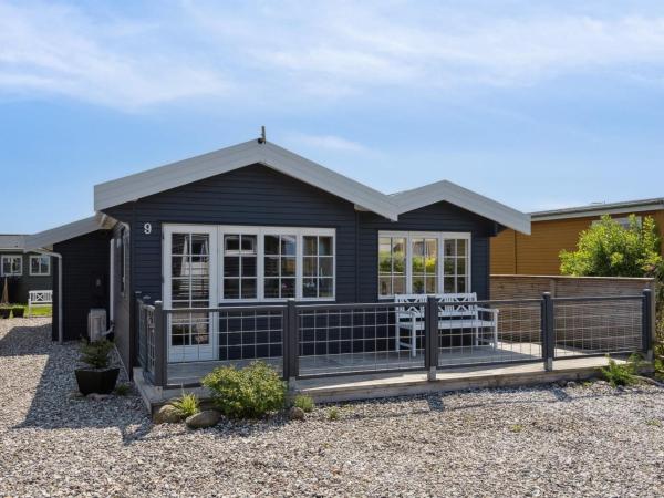 Holiday Home Sazur - 75m from the sea by Interhome, Prenota Casa vacanze Mesinge 