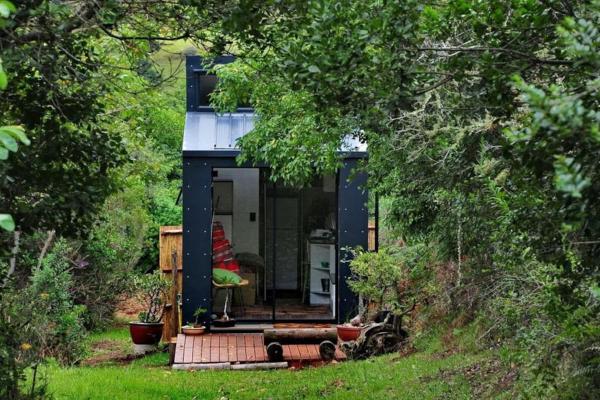 Tiny Home Trails End, Buchen Sie Ferienhaus Hotels in Ostkap mit Parkplatz, Parkplätze