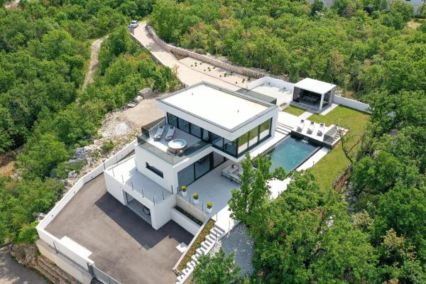 Luxury Villa Cloer, Jadranovo - NEW 5 star Villa 100m from the sea, Buchen Sie Villa Hotels mit Pool in Kvarner-Bucht, Schwimmbad