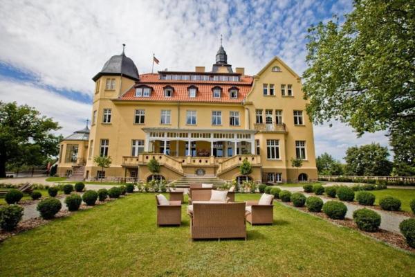 Bernsteinschloss, Réserver  Hôtels avec piscine à Weser Uplands, Piscine