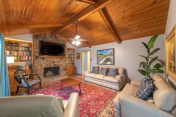 A Pleasant Home for Your Living Pleasure, Buchen Sie Pension Little Rock Arkansas