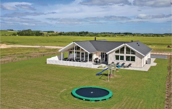 Lovely Home In Spøttrup With Sauna, Reserva ahora Casa o chalet Hoteles con piscina en Vestjylland, Piscina