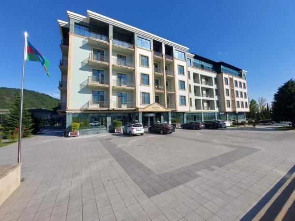 Qubek Hotel