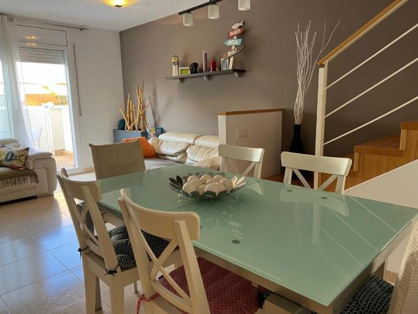 Cozy Beach House with Pool & BBQ, Prenota Casa vacanze Cubelles Costa del Garraf