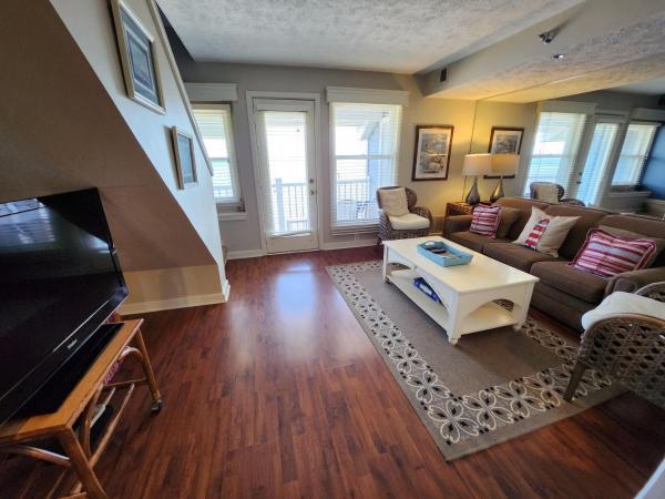 North Shore Inn TC 304, Buchen Sie Ferienhaus Traverse City Michigan