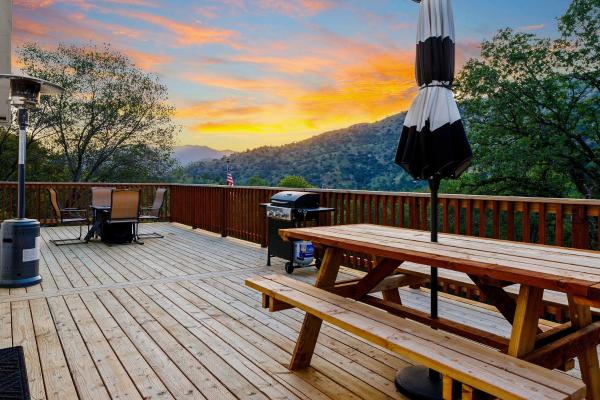 Casita 3 Rios Secluded Mountain Top Home Minutes to Sequoias & Kings Canyon, Buchen Sie Ferienhaus Three Rivers Kalifornien