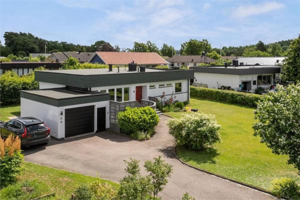 Villa nära Varberg och Ullared, Book  Varberg 