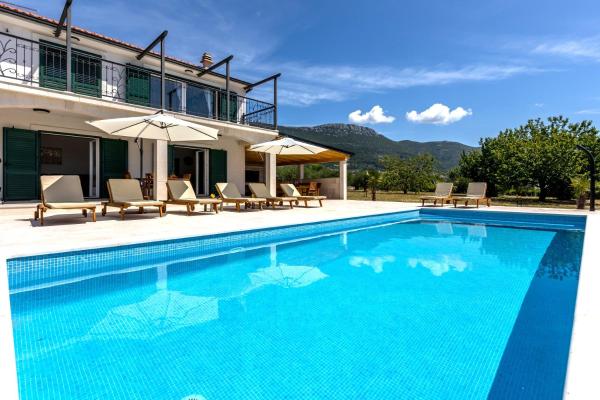 Villa Summertime, Buchen Sie  Hotels in Gespanschaft Split-Dalmatien mit Pool, Schwimmbad