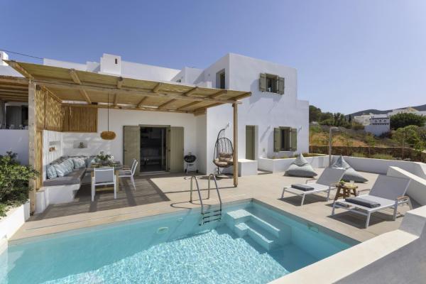 K3 - Villa Almyra, Prenota  Hotel con piscina a Antiparo, Piscina