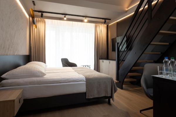Four Winds, Prenota Residence Hotel a Pomerania con parcheggio, Parcheggio