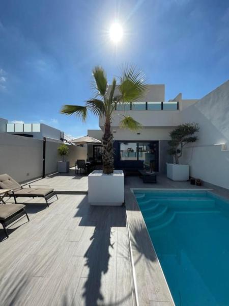 Villa Casa Maria aan de Costa Blanca met privé zwembad, Book  Daya Nueva Valencia Community