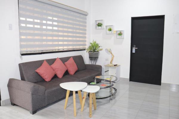 Como en casa 2, Book  Cheap Hotels in Coffee Triangle