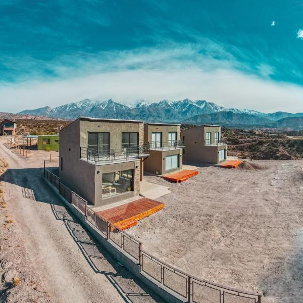 Reflejo del Lago - Cabañas frente al Dique Potrerillos, Prenota  Potrerillos Mendoza