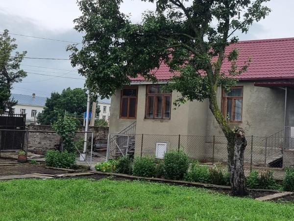 Old place, Buchen Sie  Tsalka Kvemo Kartly