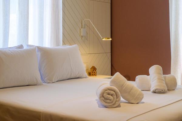 BlueBlood - The Rooms, Prenota  Kalamata Messinia