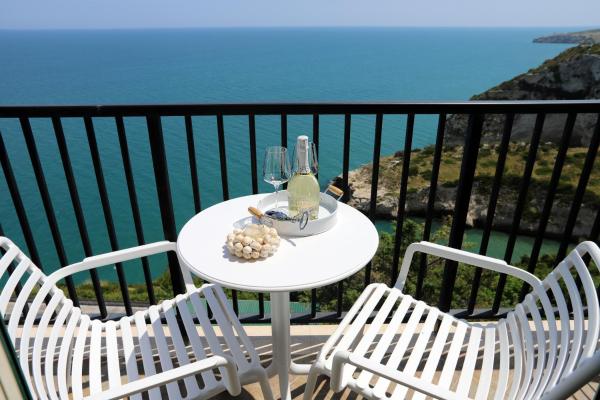 Montebello Luxury Apartment, Buchen Sie Ferienwohnung Peschici Foresta Umbra