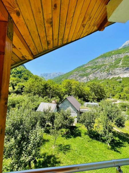 Mountain Oasis, Prenota  Valbonë 