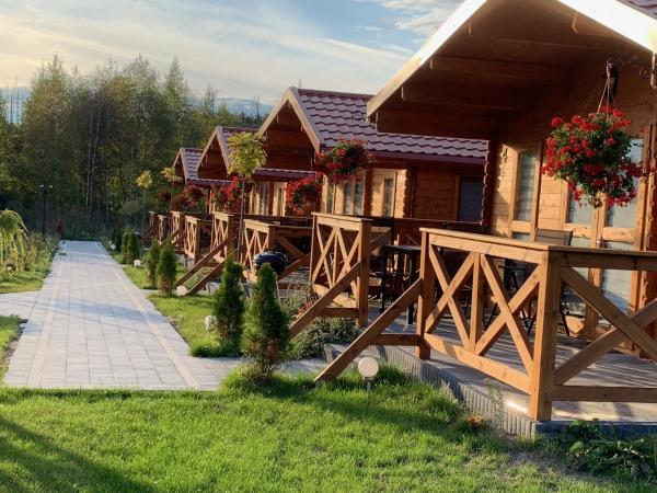 ZIELONA DOLINA - kompleks dla rodzin z dziećmi, Prenota  Hotel con piscina a Varmia-Masuria, Piscina