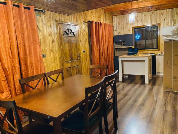 Cabañas EMC, Reserva ahora  Hoteles en Los Vilos con aparcamiento, Aparcamiento
