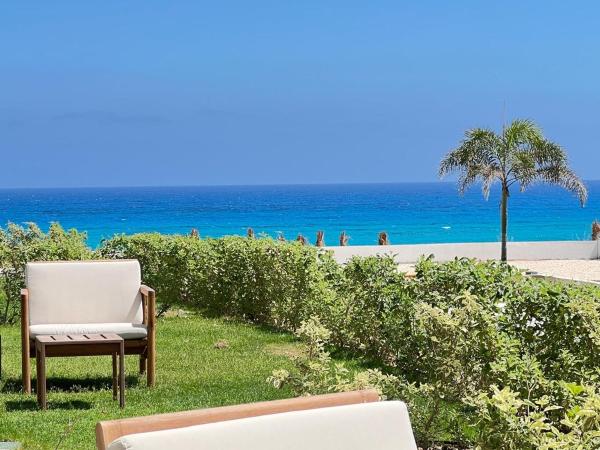 fouka bay, Reserva ahora  Hoteles con piscina en Costa Norte, Piscina