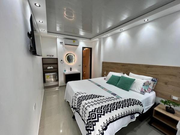 HOTEL TORRE DELUXE ¨SANTORINI¨, Prenota  Doradal Antioquia
