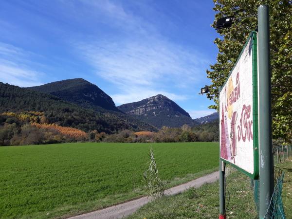 Càmping - Bungalows La soleia dOix, Buchen Sie  Hotels mit Pool in Garrotxa, Schwimmbad