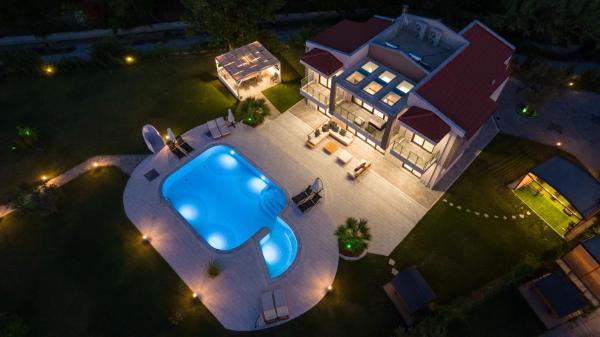 Villa Chrisa, Prenota  Vourvourou 