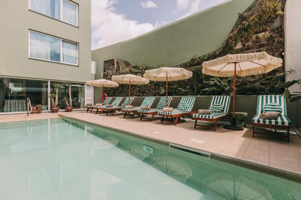 Torel Terra Brava, Prenota  Hotel a 4 stelle a Terceira, 4*
