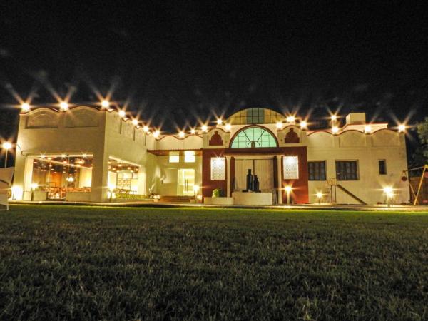 Casa Blanca - A Boutique Resort, Réserver  Hôtels à Gujarat avec piscine, Piscine