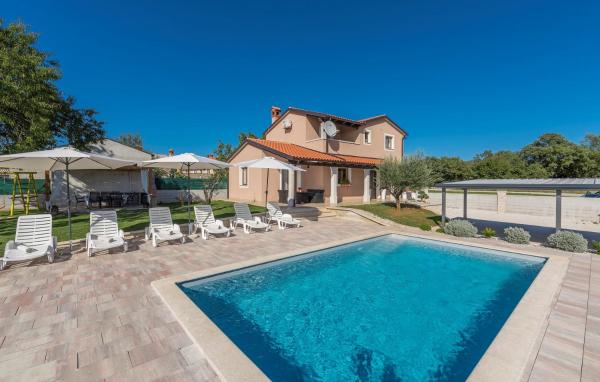 Villa Gita, Reserva ahora  Hoteles en Istria central con piscina, Piscina