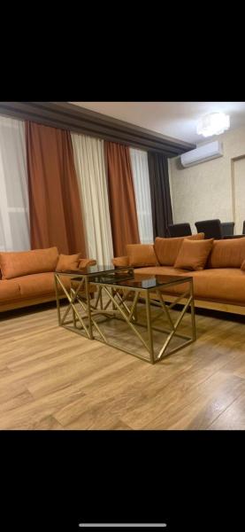 Dona Palace Apartment