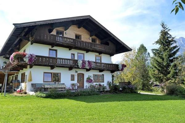 Lanzenbauernhof, Prenota  Hotel a Tirolo con parcheggio, Parcheggio