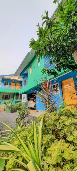 Auslyn Guest House, Buchen Sie  Bogmalo Beach 