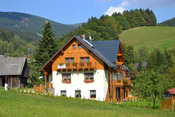 Apartmány Ski Lift, Prenota Hotel Rokytnice nad Jizerou Regione di Hradec Králové