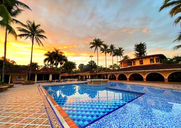 Tequendama Hotel Campestre Villavicencio, Reserva ahora  Hoteles de 5 estrellas en Llanos, 5*