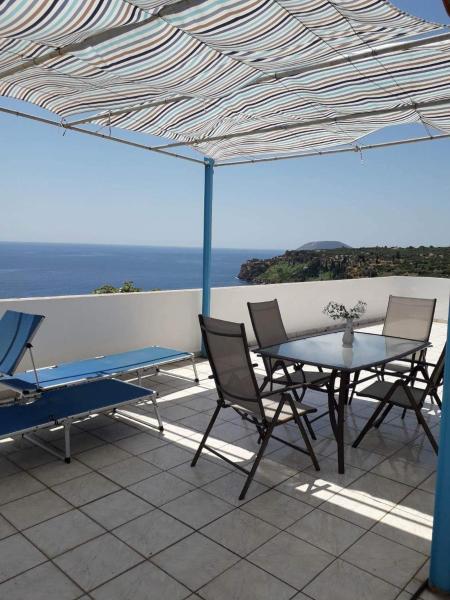 Giota & Antonia Apartments, Prenota Appartamento Hotel a Messinia con parcheggio, Parcheggio