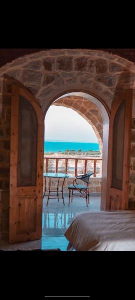 Pidgeon Lodge - Tunis Village, Prenota  Hotel con piscina a Tunis, Piscina
