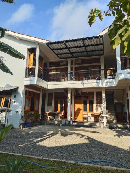 Rumah Jati Bantul, Buchen Sie Hotel Bantul Provinz Yogyakarta
