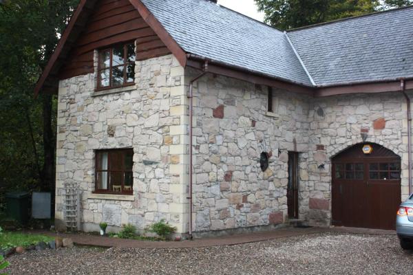 Beechwood B+B, Buchen Sie  Hotels in Schottland mit Parkplatz, Parkplätze