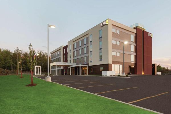 Home2 Suites by Hilton Erie, Buchen Sie Hotel Erie Pennsylvania