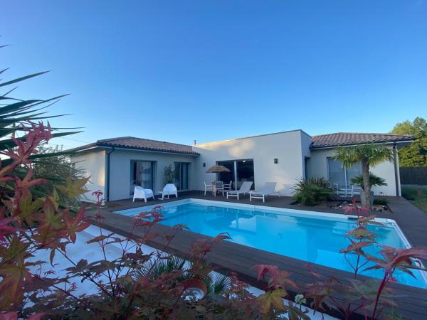 La Musardise Guest House, Reserva ahora  Hoteles en Aquitania con aparcamiento, Aparcamiento