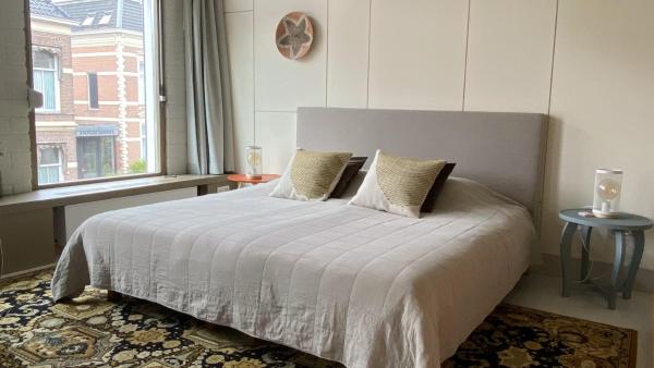 bij DE RODE DEUR, Reserva ahora  Hoteles en Drente con aparcamiento, Aparcamiento