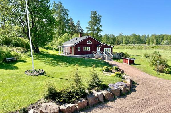 Villa Persås, Prenota  Hotel a Svealand con parcheggio, Parcheggio